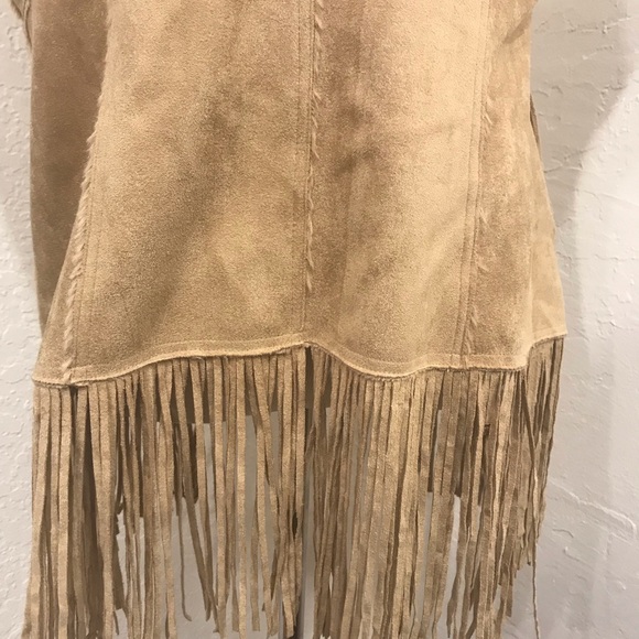 BISHOP + YOUNG tan fringed vest - Picture 5 of 8